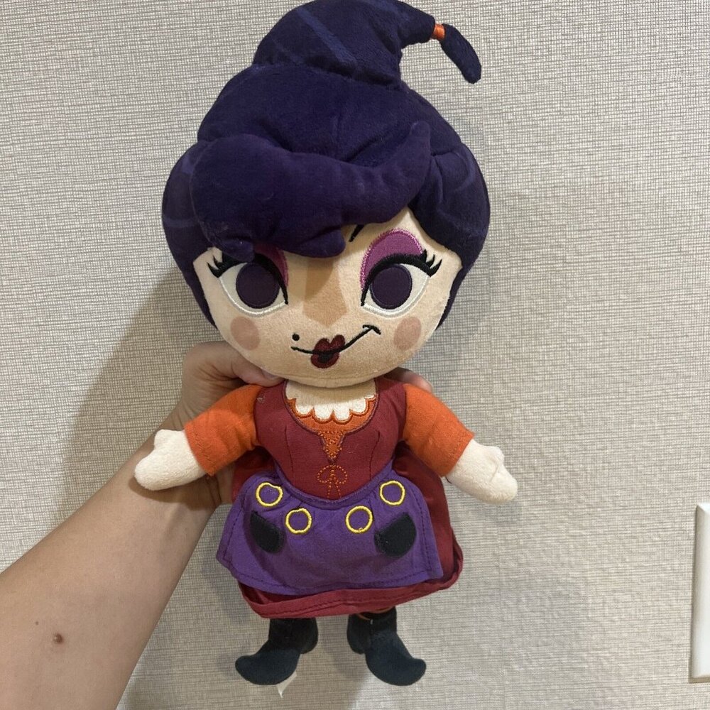 Disney Parks Hocus Pocus Mary Sanderson Plush Doll 12” Halloween Witch